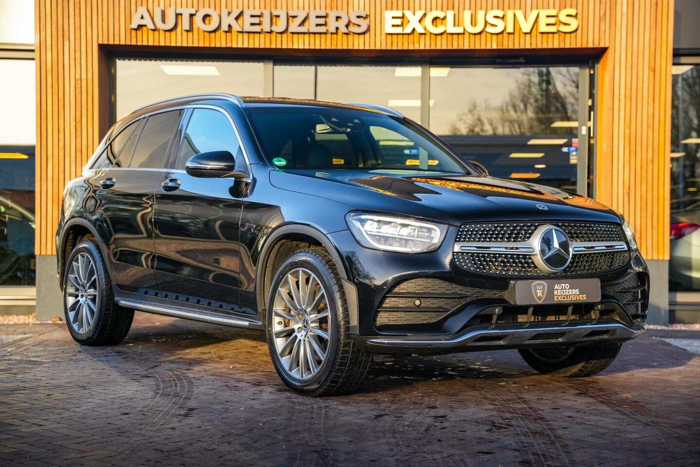 Mercedes-Benz GLC-klasse - 300e 4MATIC Business Solution AMG 300e 4MATIC Business Solution AMG - AutoWereld.nl