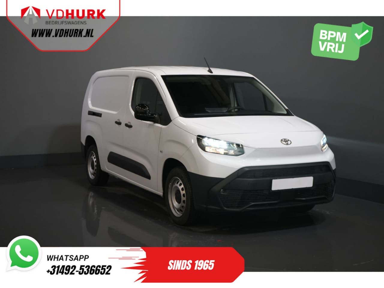 Toyota ProAce City - 1.5 130 pk Aut. L2 BPM VRIJ! LED/ Virtual Cockpit/ 3 pers./ Carplay/ Camera/ Climate/ PDC/ - AutoWereld.nl