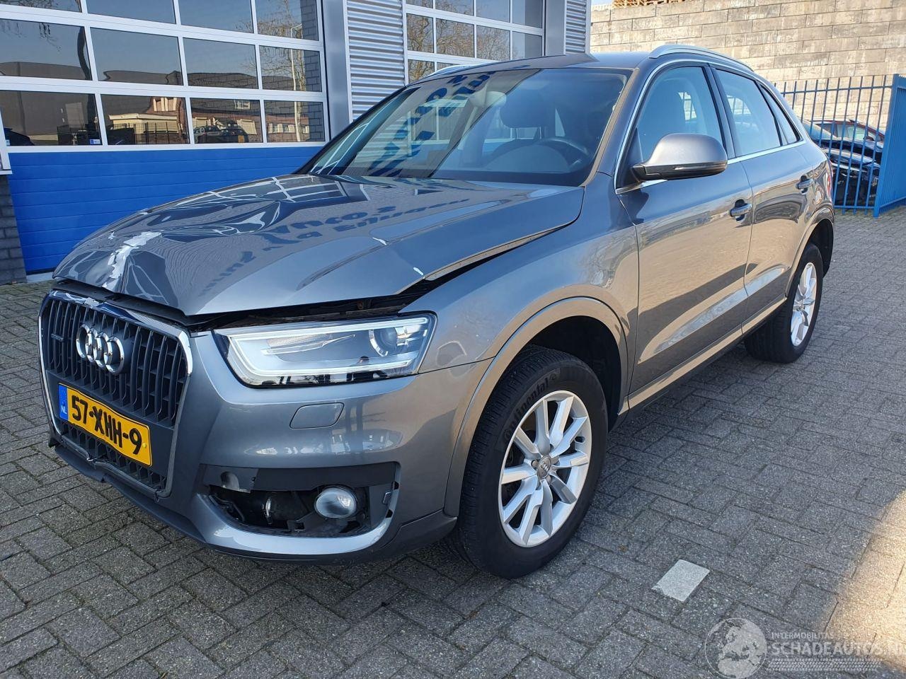 Audi Q3 - 2.0 TFSI quattro Pro Line 2.0 TFSI quattro Pro Line - AutoWereld.nl