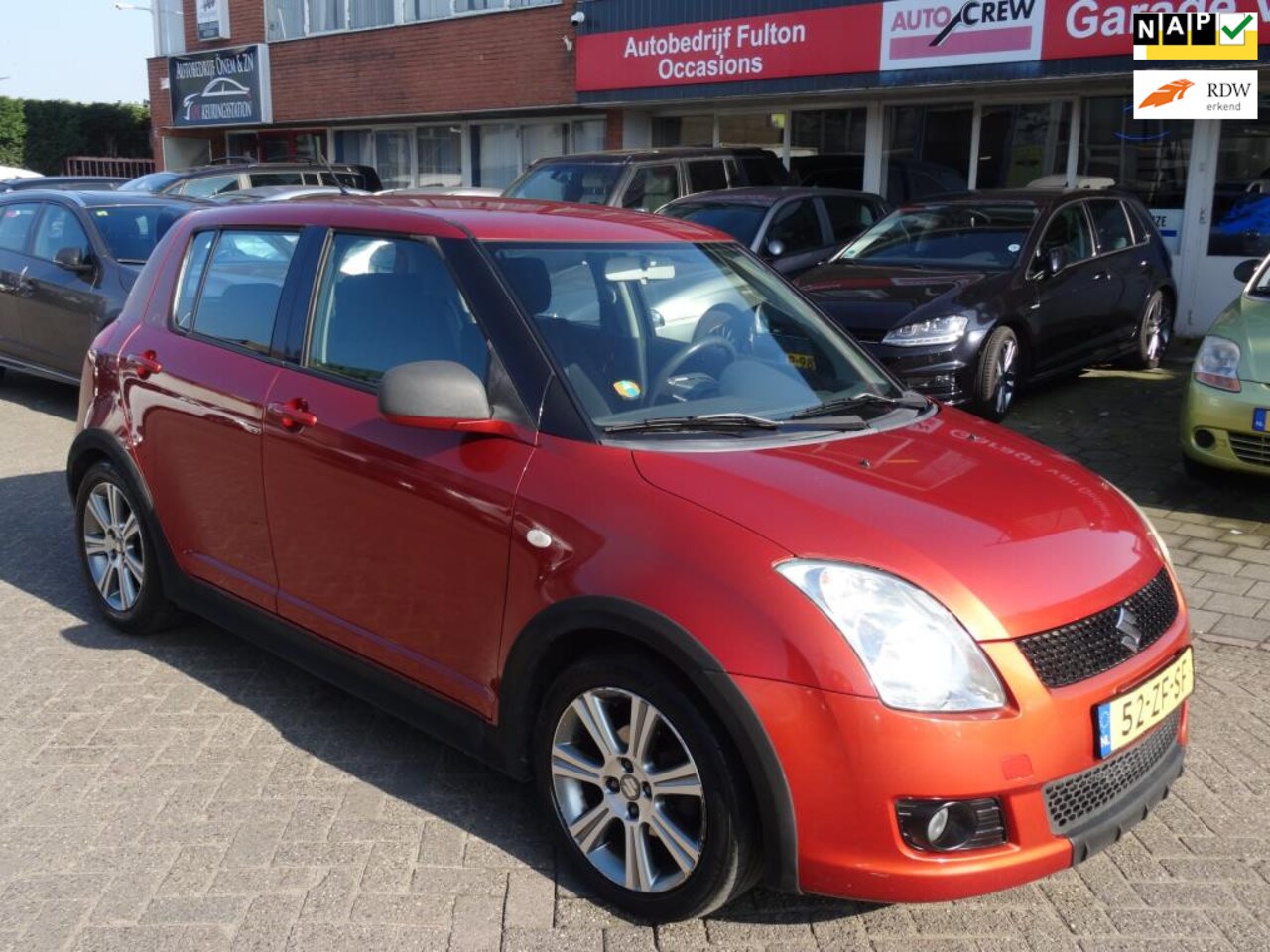 Suzuki Swift - 1.3 Shogun/5drs/Airco/LMV - AutoWereld.nl