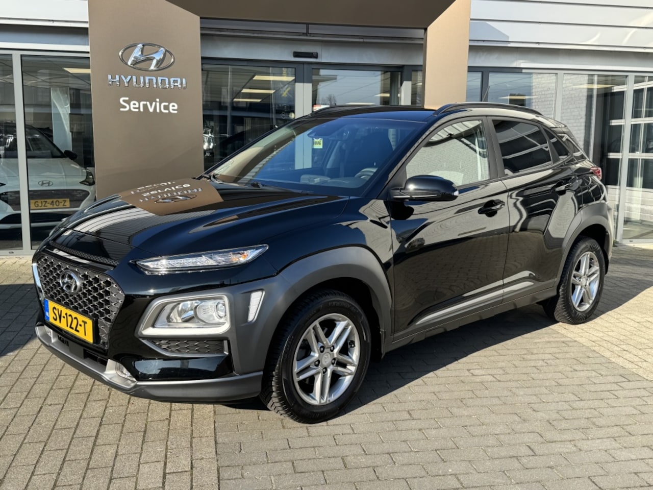 Hyundai Kona - 1.0T Fashion | Navigatie | Achteruitrijcamera | HUD | Trekhaak v - AutoWereld.nl