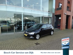 Skoda Fabia - 1.2 TSI Ambition Airco / cruise / PDC