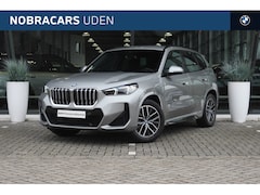 BMW X1 - xDrive25e High Executive M Sport Automaat / Trekhaak / Sportstoelen / Stoelverwarming / Ad