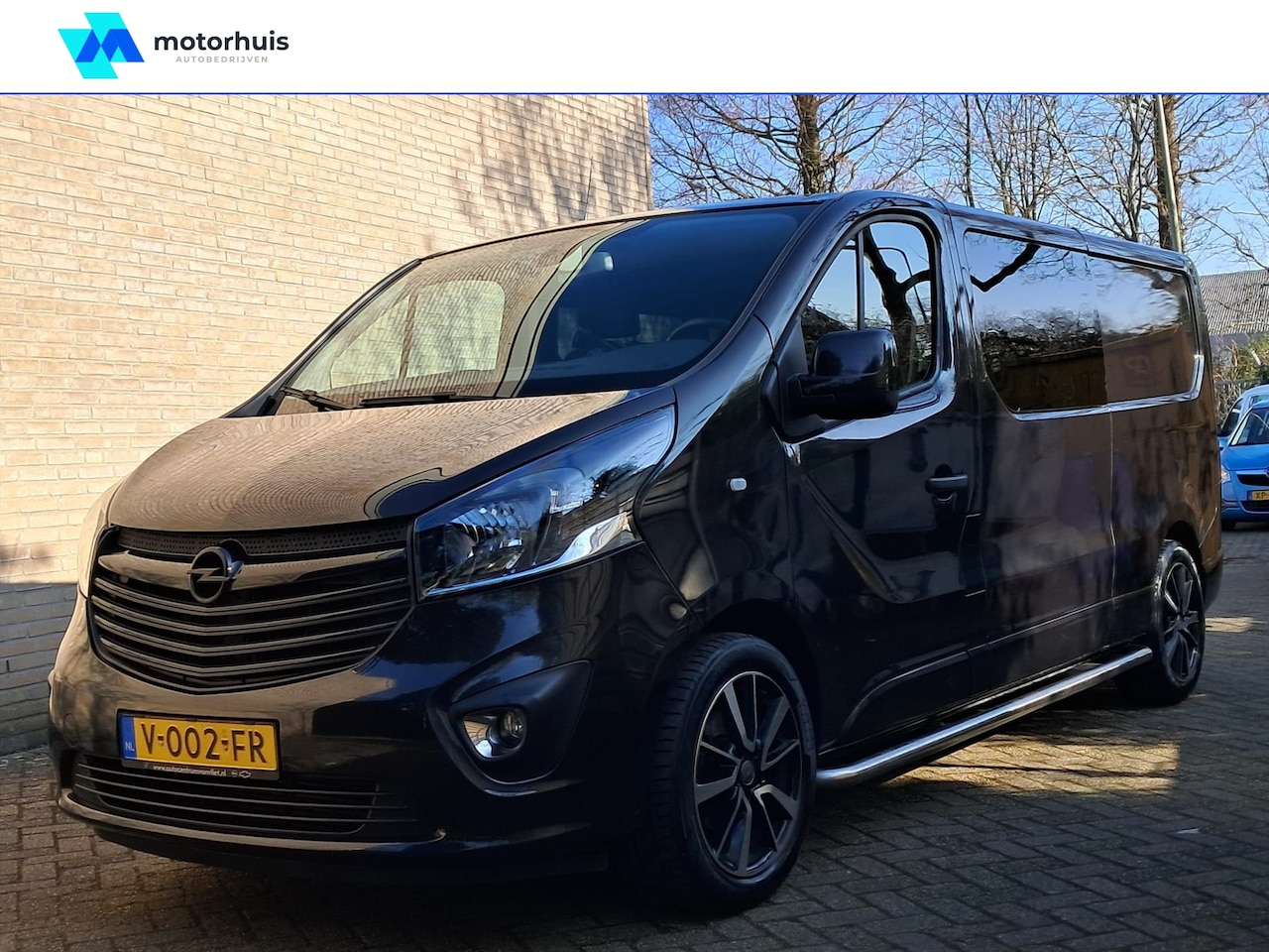 Opel Vivaro - 125PK Diesel Dubbele Cabine Luxe én Sportief..!! - AutoWereld.nl