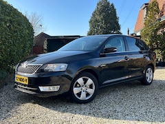 Skoda Rapid Spaceback - 1.2 TSI Greentech Joy Automaat | Panoramadak | Camera | Navi | Stoelverwarming | Clima | P