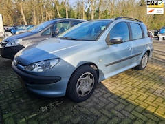 Peugeot 206 SW - 1.4 X-line (achteras vast)