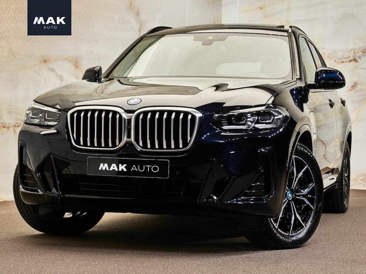 BMW X3 - xDrive30e M Sport, 19'', pano, HUD, adap-LED, surround vieuw, shadow line, memory, keyless - AutoWereld.nl