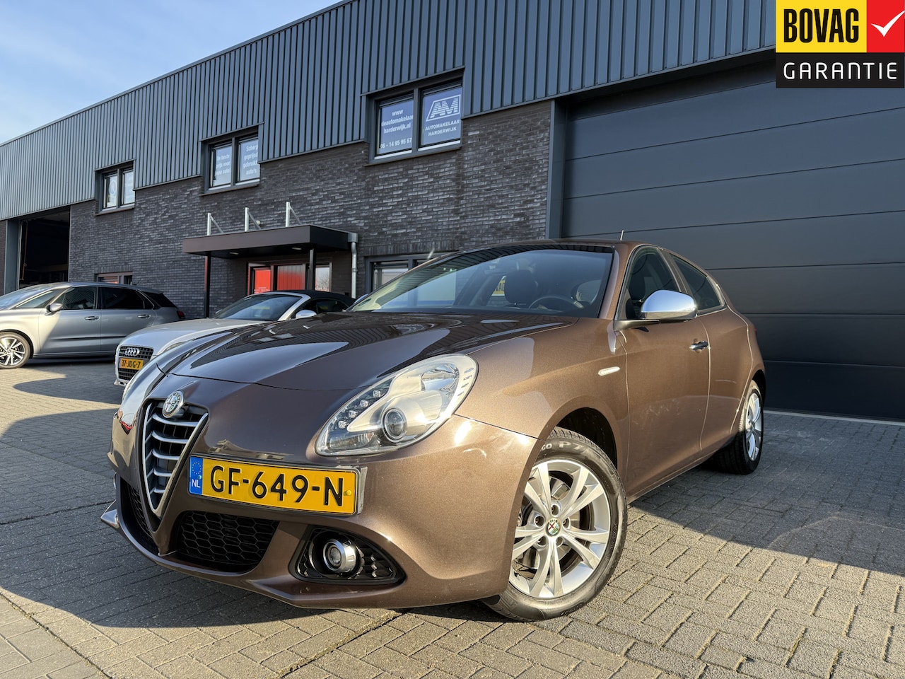 Alfa Romeo Giulietta - 1.4 T Distinctive Lusso | 2E EIGENAAR | 12MND GARANTIE | NAVI | DAB | CRUISE | LMV | AUTOM - AutoWereld.nl