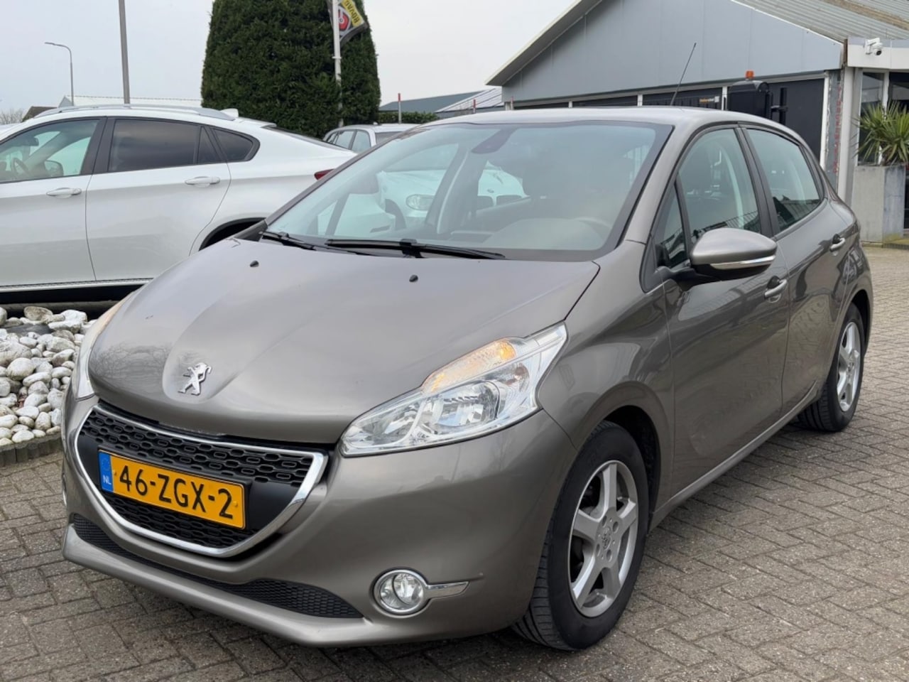 Peugeot 208 - 1.2 VTI 5-Deurs 2012 Climate Control - AutoWereld.nl