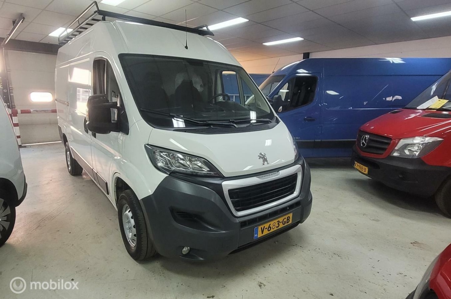 Peugeot Boxer - Bestel 330 2.0 BlueHDI L2H2 - AutoWereld.nl