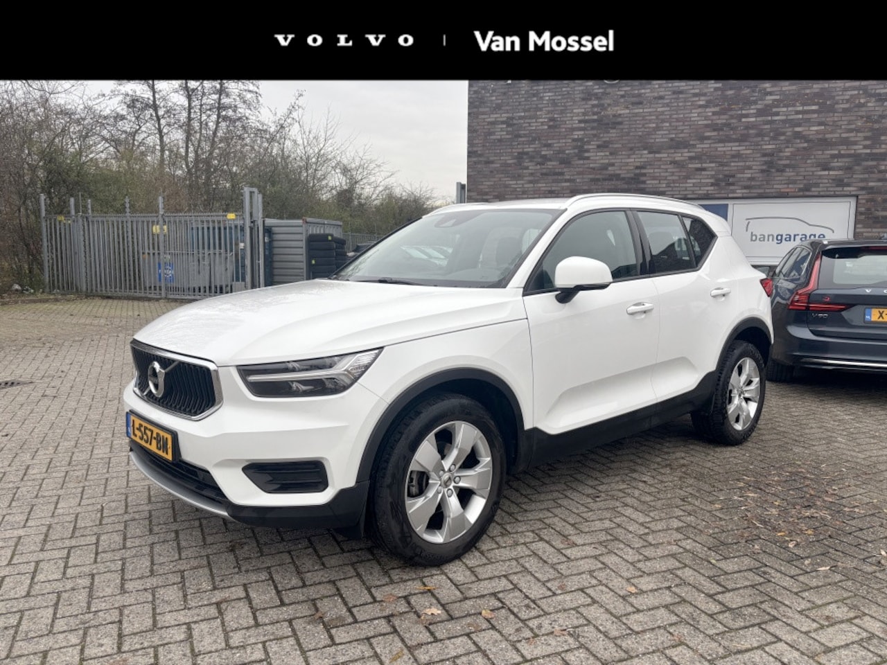 Volvo XC40 - T2 Momentum Apple Carplay Automaat - AutoWereld.nl