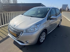 Peugeot 208 - 1.2 VTi Envy