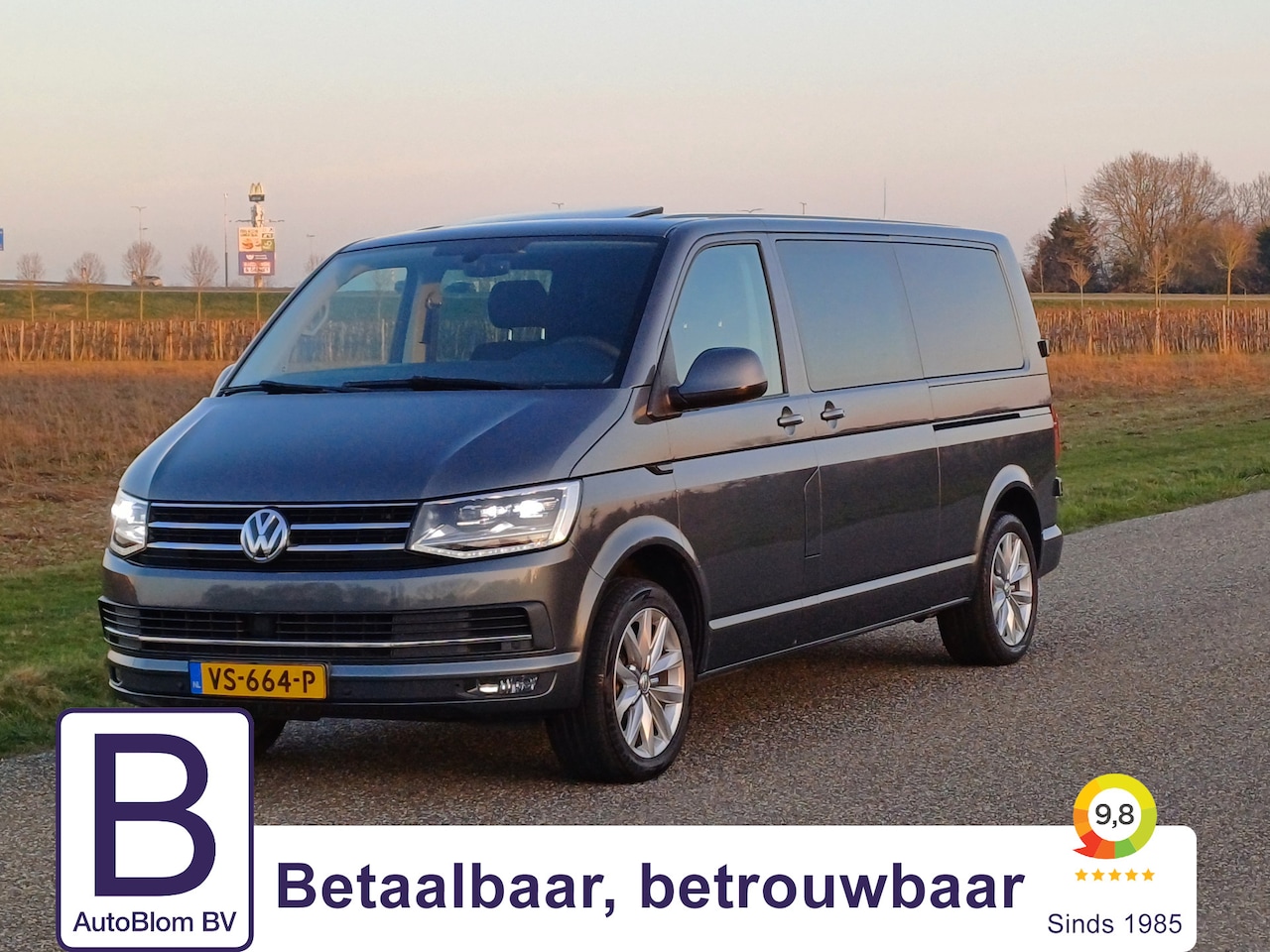 Volkswagen Transporter - 2.0 TDI L2H1 DC Highline /Marge auto!/Zeer compleet!/DC/Schuifdak/JBL/Trekh/ - AutoWereld.nl