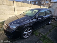 Opel Astra - 1.6 Cosmo Leder bekleding enz