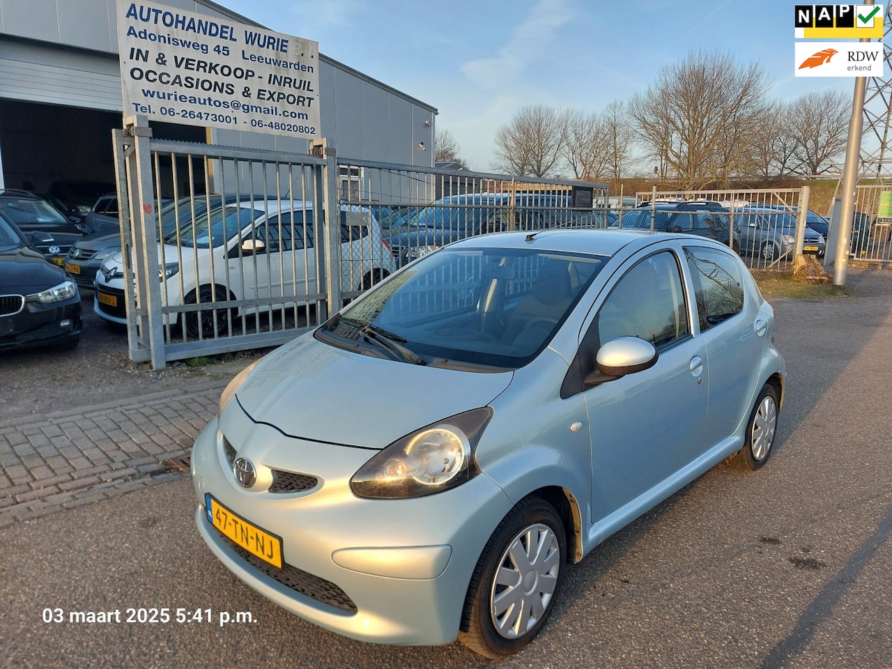 Toyota Aygo - 1.0-12V + / Apk 11-02-2026 - AutoWereld.nl