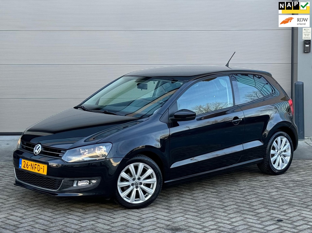 Volkswagen Polo - 1.4 16V 63KW 3D 2010 Zwart NAP|NIEUWE APK - AutoWereld.nl