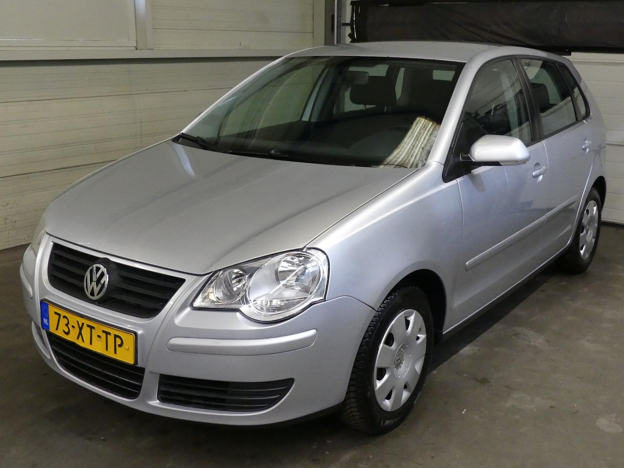 Volkswagen Polo - 1.4-16V Optive - Airco - 5 deurs - Keurig onderhouden - AutoWereld.nl