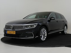 Volkswagen Passat Variant - 1.4 TSI PHEV GTE Business | Panoramadak | Achteruitrijcamera | LED Matrix verlichting | St