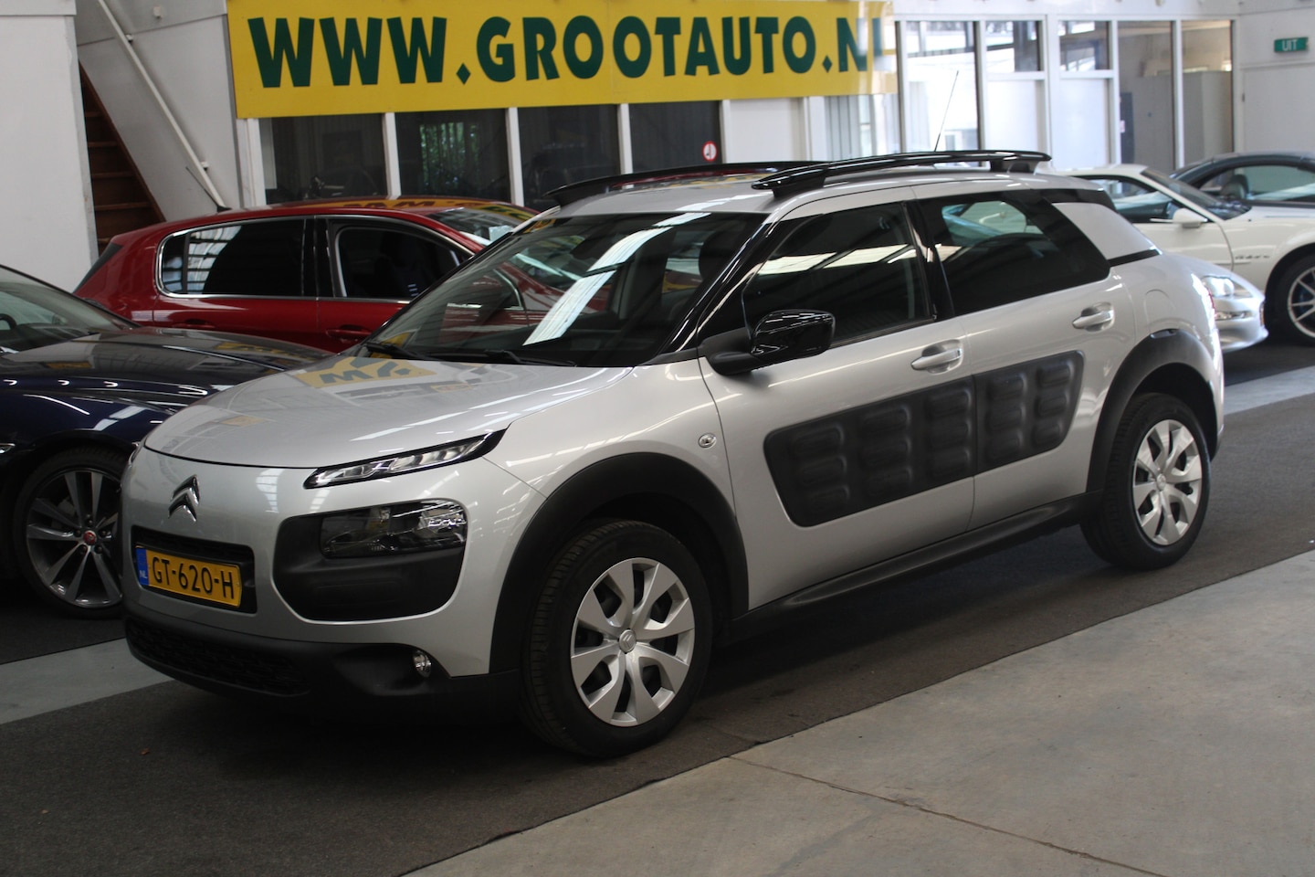 Citroën C4 Cactus - 1.2 PureTech Business NAP, Airco, Navi, Cruise control - AutoWereld.nl