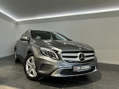 Mercedes-Benz GLA-Klasse - 180 Automaat / Navigatie / Clima / trekhaak uitklapbaar / Cruise Control / 18 Inch LMV / S