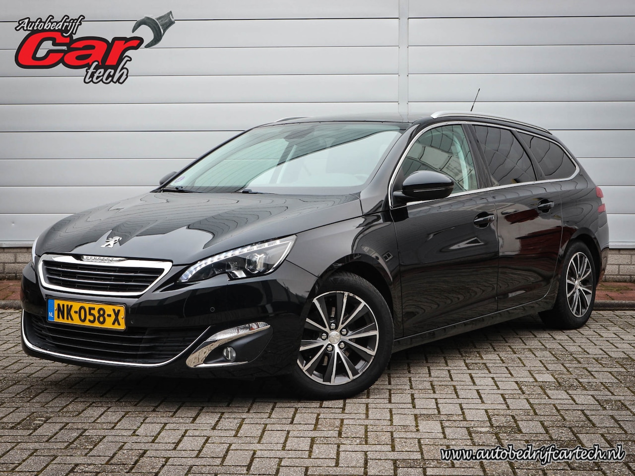 Peugeot 308 SW - 1.2 PureTech Allure | Clima | Cruise | Navi | Pdc | Camera | Trekhaak | Lichtmetaal | Pano - AutoWereld.nl