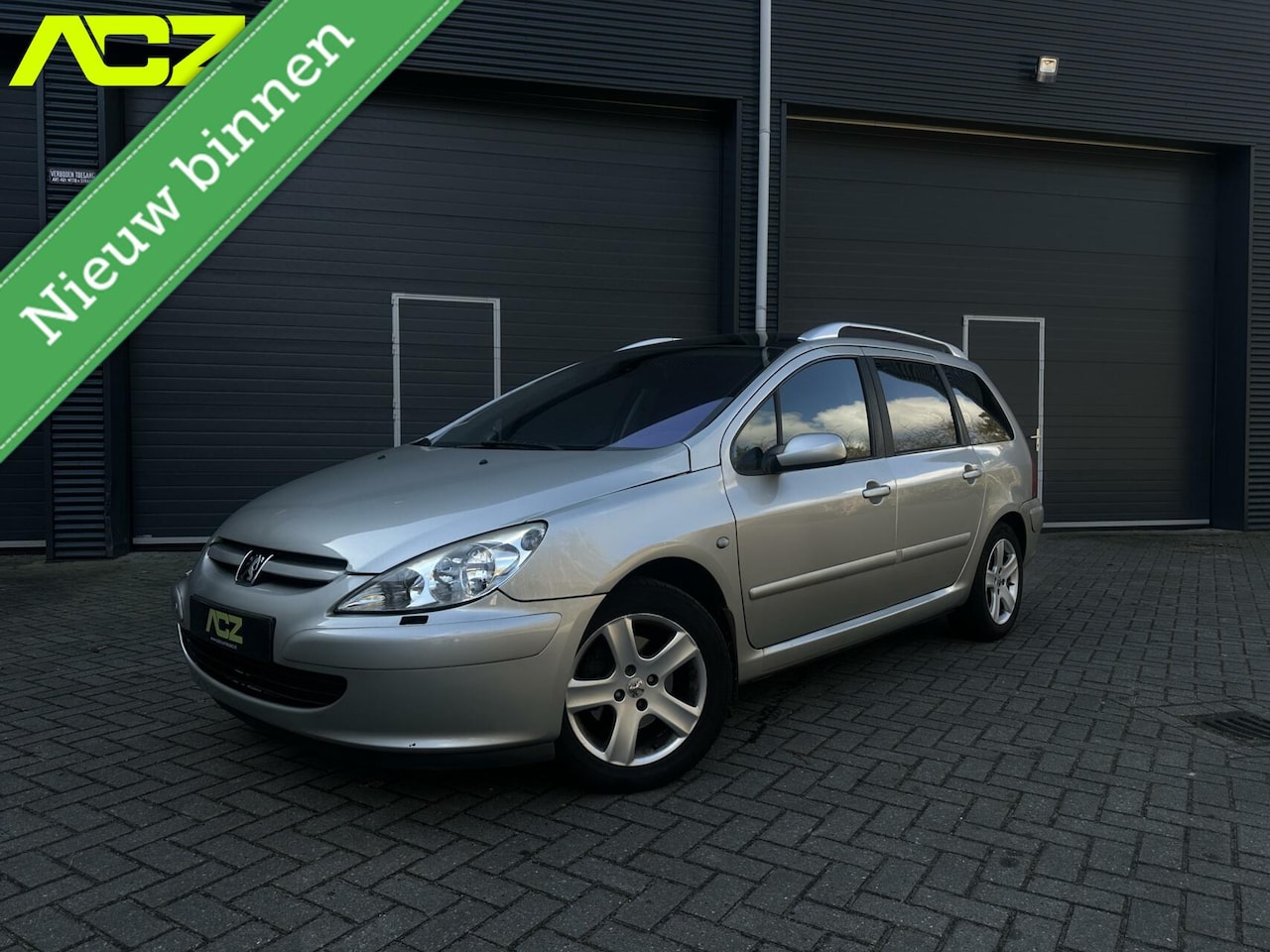 Peugeot 307 SW - 2.0 16V|Automaat|Leder|Pano|Cruise|Stoelverwarming - AutoWereld.nl