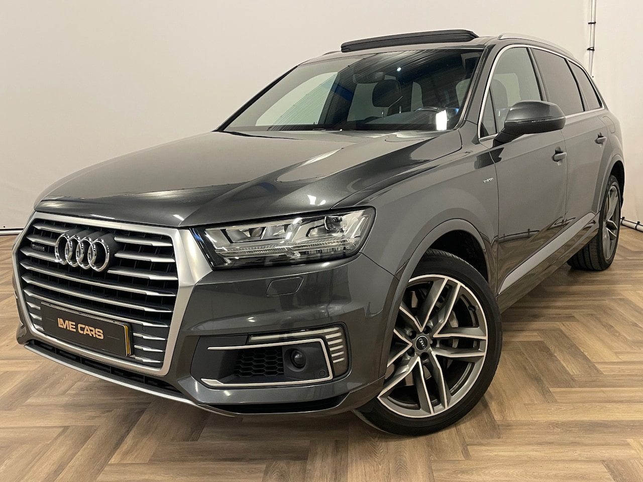 Audi Q7 - 3.0 TDI e-tron quattro Sport 3.0 TDI e-tron quattro Sport, AANKOOKEURING TOEGESTAAN, INRUIL MOGELIJK, DEALER ONDERHOUDE - AutoWereld.nl