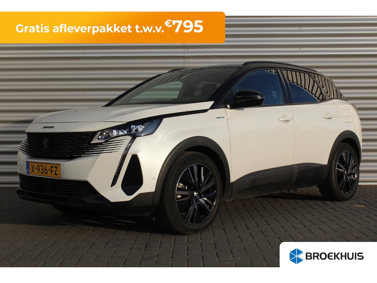 Peugeot 3008 - 1.6 HYBRID 225PK GT PACK BUSINESS AUTOMAAT / NAVI / CLIMA / AGR / PDC / 19" LMV / CAMERA / - AutoWereld.nl