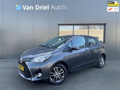 Toyota Yaris - 1.0 VVT-i Aspiration / Airco / Camera / Dealer onderhouden