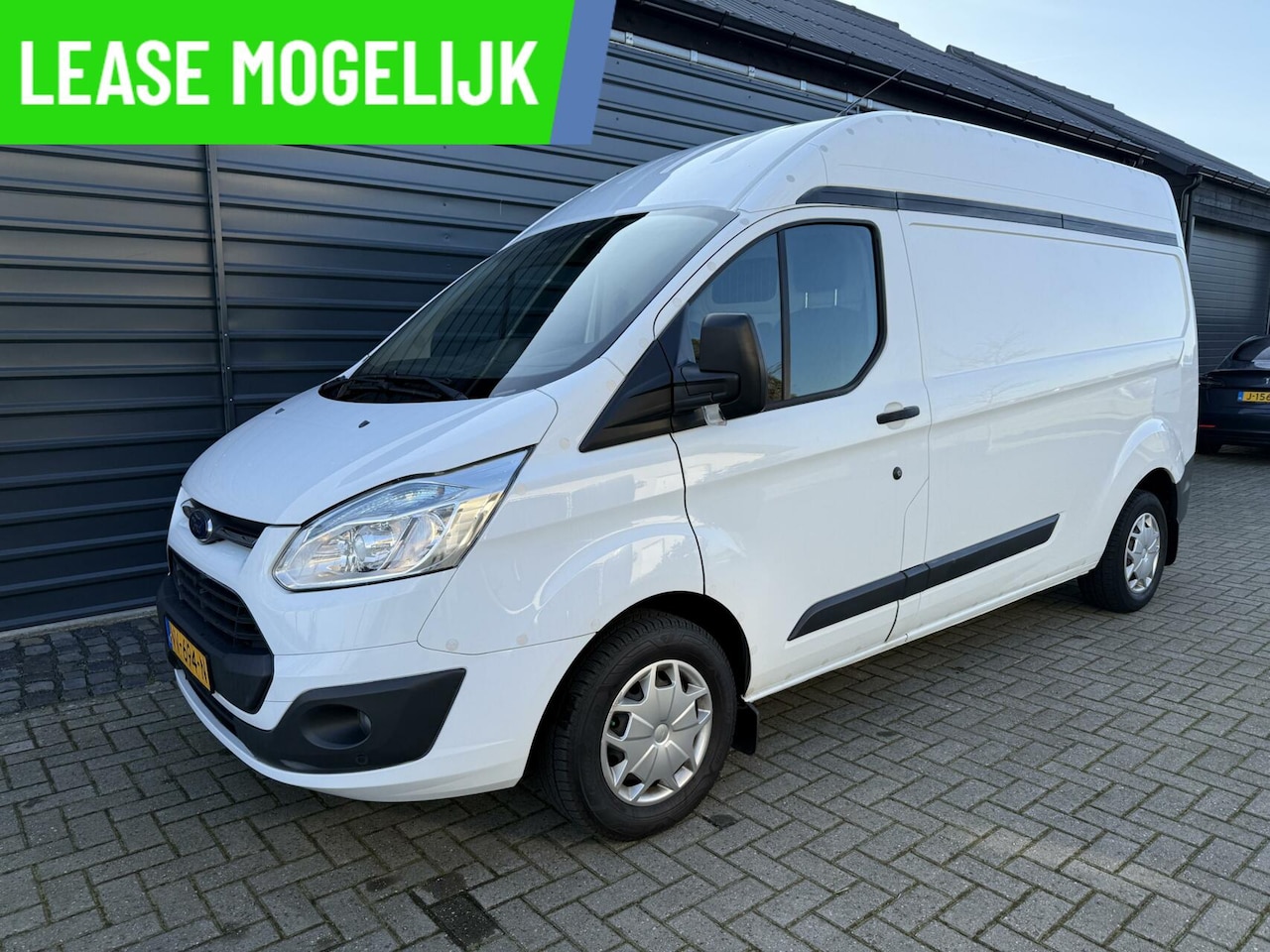 Ford Transit Custom - 290 2.2 TDCI L2H2 incl Inrichting - AutoWereld.nl