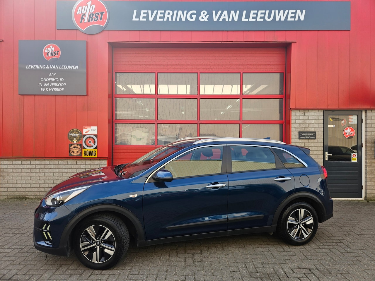 Kia Niro - 1.6 GDi Hybrid DynamicLine Navigatie/ Stoel + stuur verwarming/ Rijklaarprijs - AutoWereld.nl