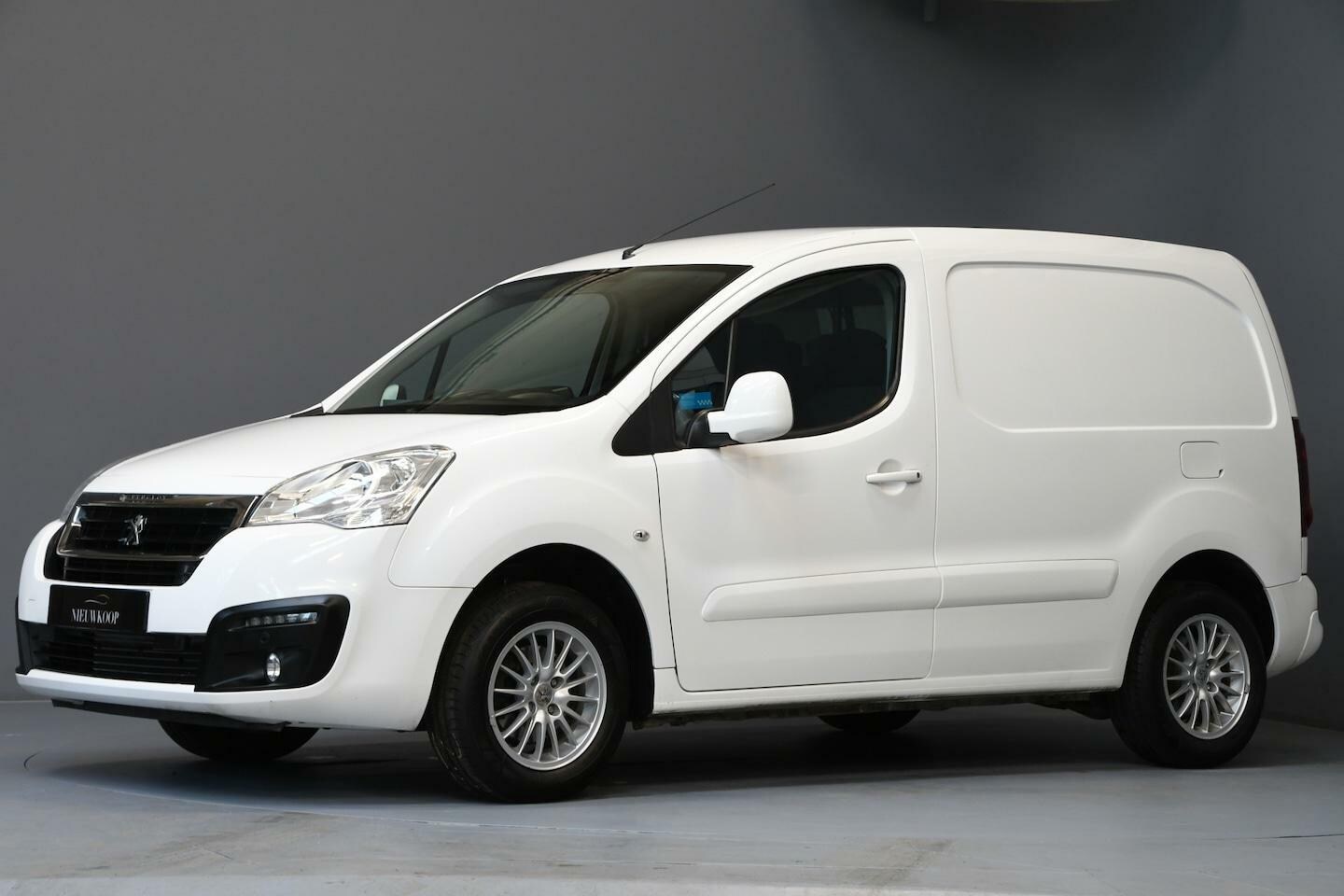 Peugeot Partner - 122 1.6 BlueHDi 100 L1 Pro S&S AIRCO | BPM VRIJ | CRUISE - AutoWereld.nl