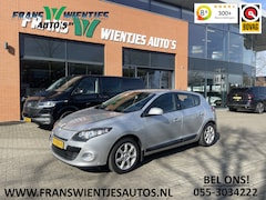 Renault Mégane - 1.5 dCi Bose | Navigatie | Radio CD | Lichtmetaal | Trekhaak | APK tot 20-08-2025 |