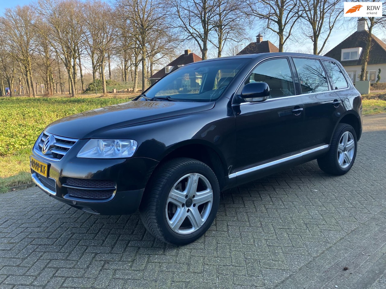 Volkswagen Touareg - 3.2 V6 AUTOMAAT Vol-leer Navi - AutoWereld.nl