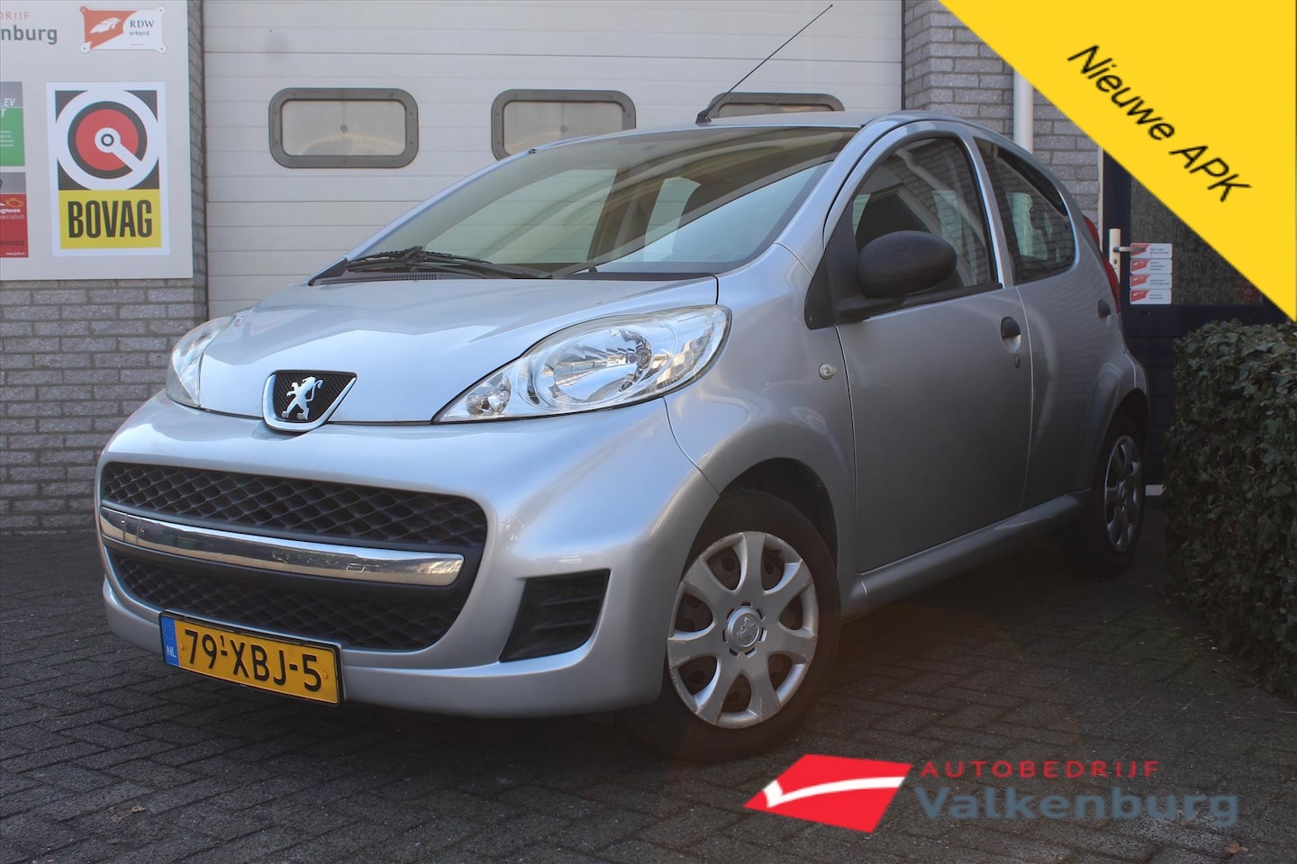 Peugeot 107 - 1.0 12V 68PK 5D XR - AutoWereld.nl