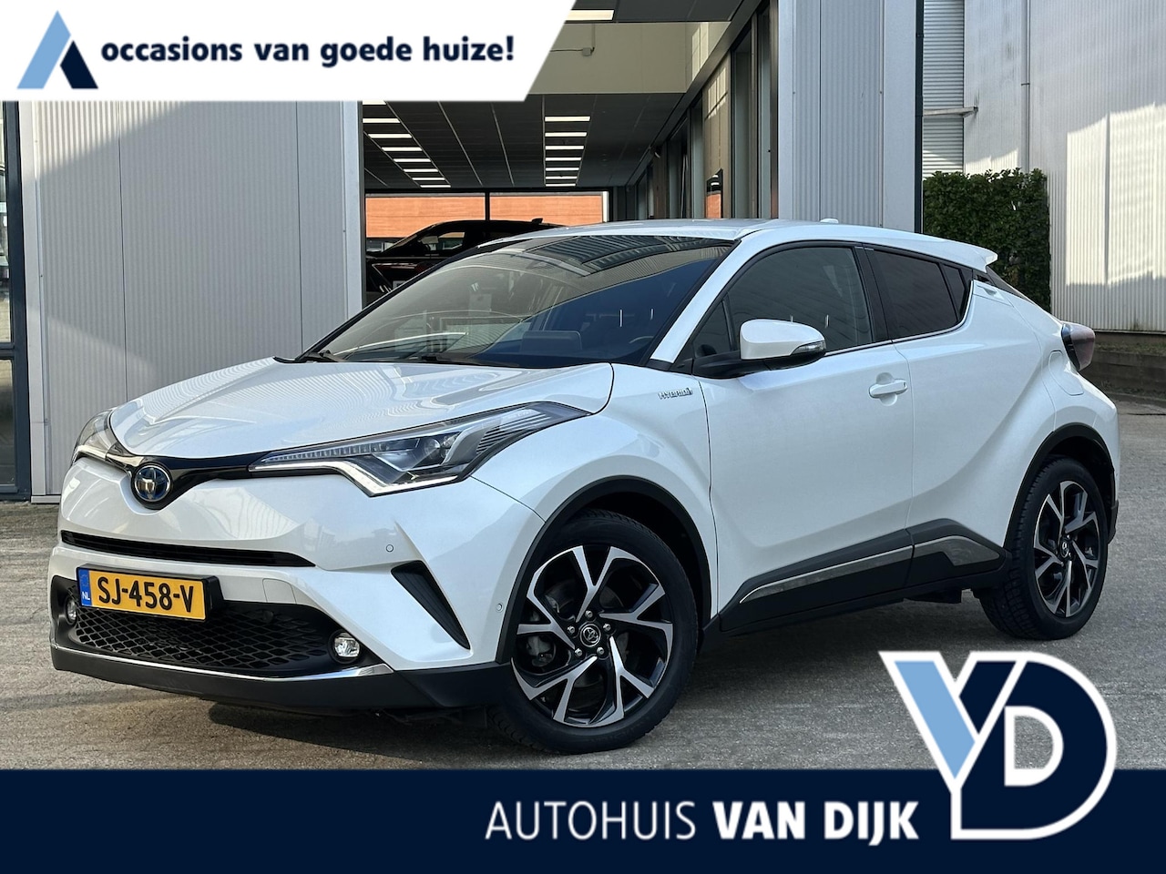 Toyota C-HR - 1.8 Hybrid Style | Navi/Camera/18-inch/Trekhaak/Cruise Control - AutoWereld.nl