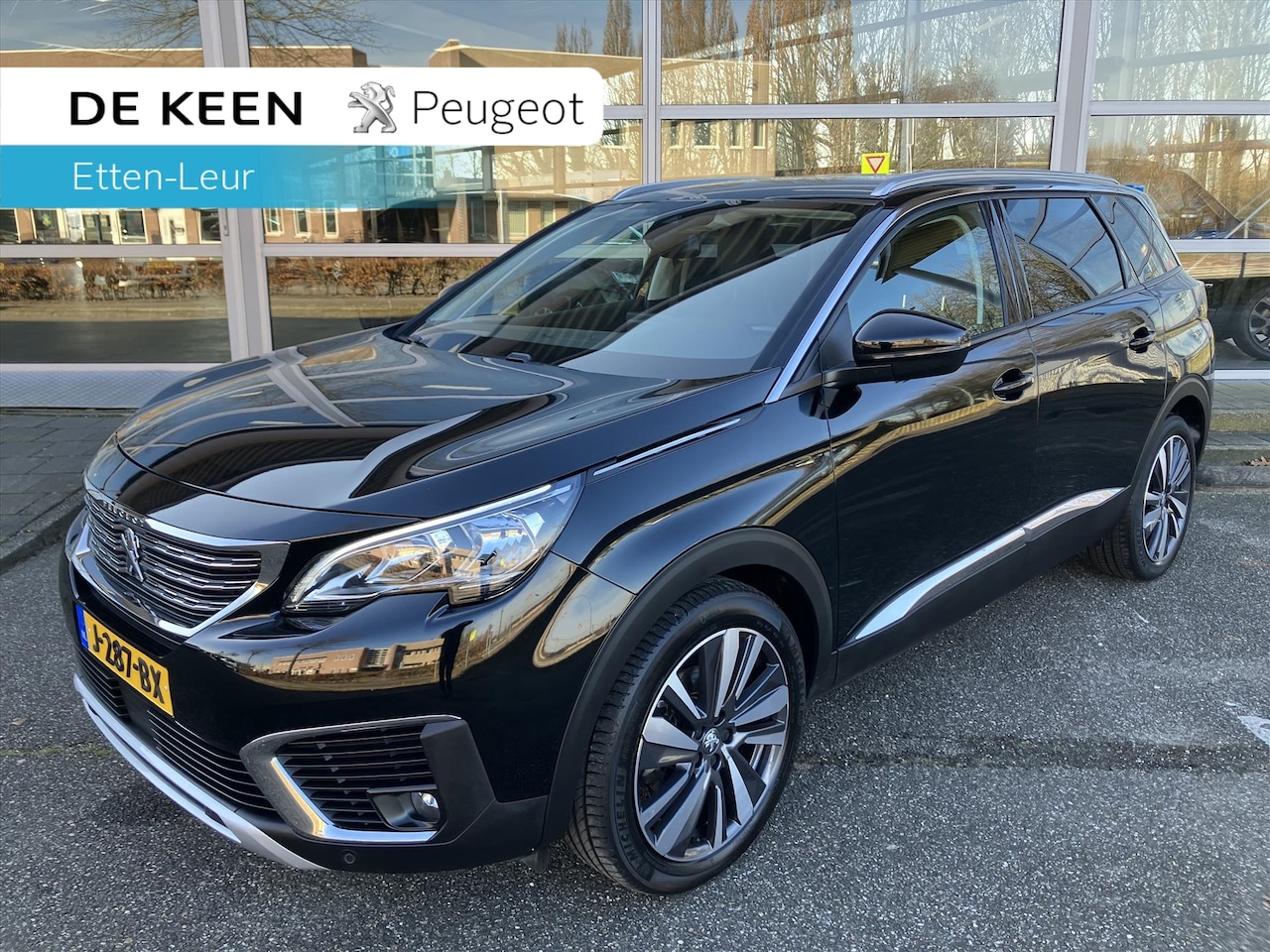 Peugeot 5008 - 1.2 PureTech 130pk S&S EAT8 Allure Avantage - AutoWereld.nl