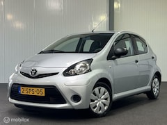 Toyota Aygo - 1.0 VVT-i Now 5-drs [ NAP airco ]