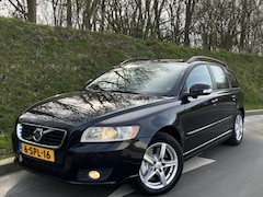 Volvo V50 - 2.0 D3 150PK / Summum Edition / R-design / CC /