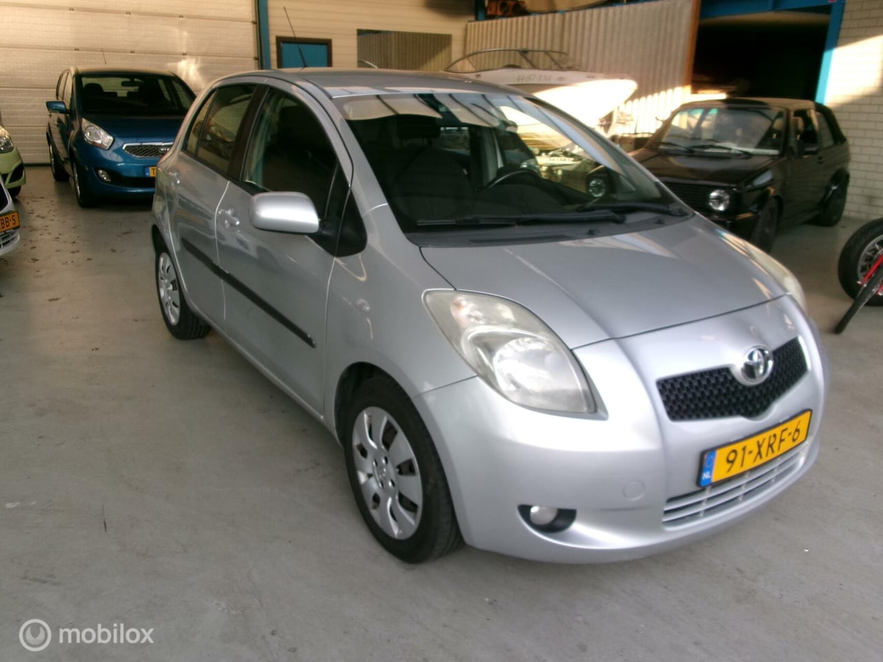 Toyota Yaris - 1.3 VVTi Luna Airco Automaat . - AutoWereld.nl