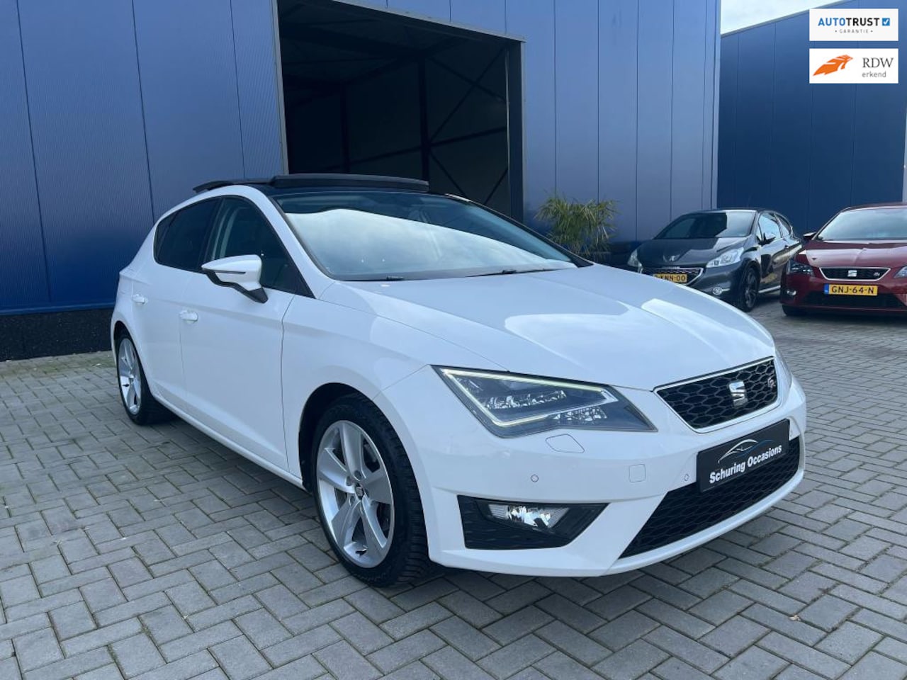 Seat Leon - 1.4 TSI FR / PANO / NAVIGATIE / LED / CRUISE / CLIMATE CONTROL / PDC / STOELVERWARMING - AutoWereld.nl