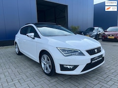 Seat Leon - 1.4 TSI FR / PANO / NAVIGATIE / LED / CRUISE / CLIMATE CONTROL / PDC / STOELVERWARMING