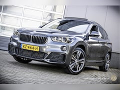 BMW X1 - sDrive20i 192pk M-Sport High Executive LEER PANO HARMAN KARDON