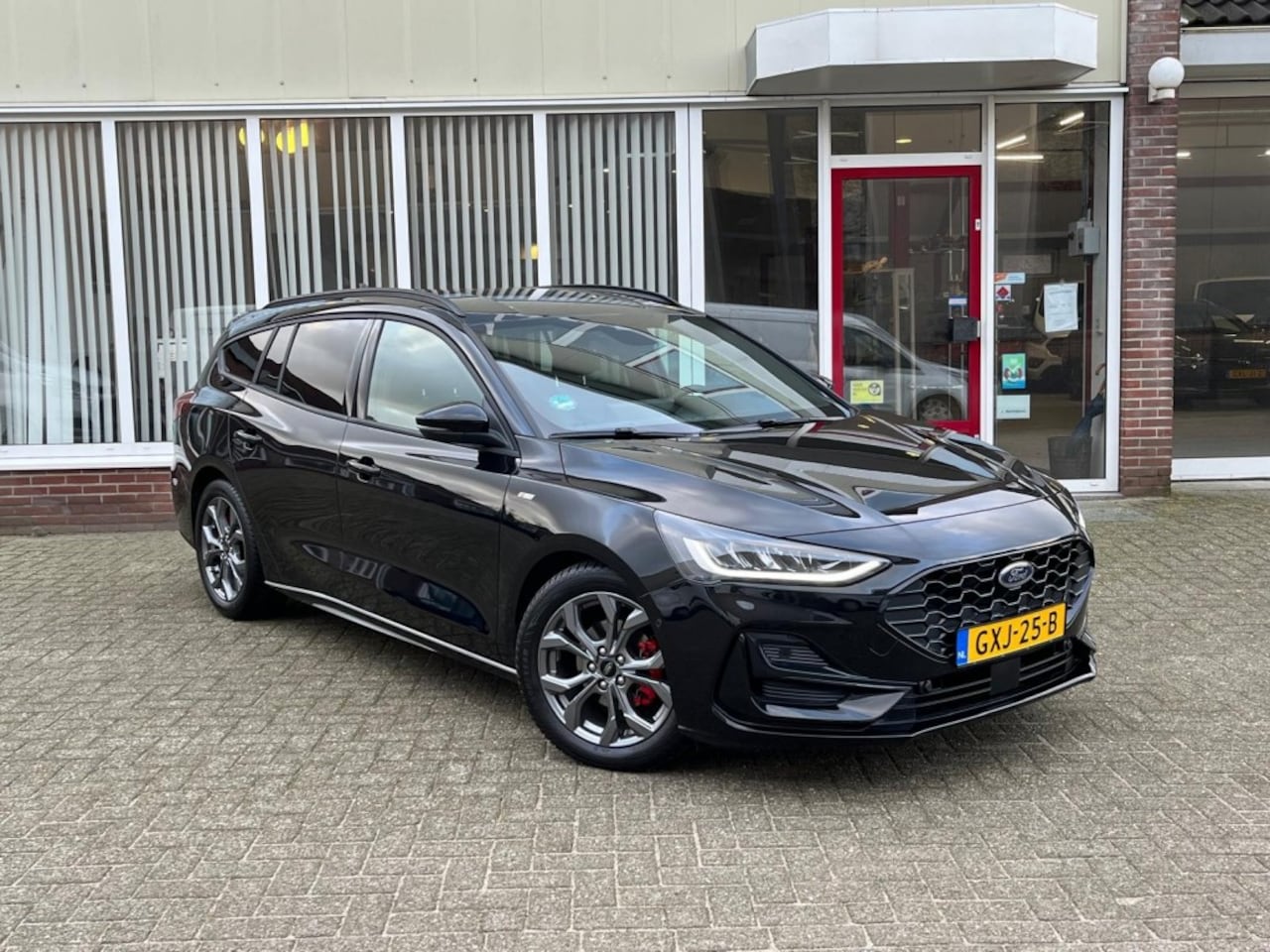 Ford Focus Wagon - Wagon 1.0 Hybrid ST Line X 155PK Automaat I Carplay I Adapt. Cru - AutoWereld.nl