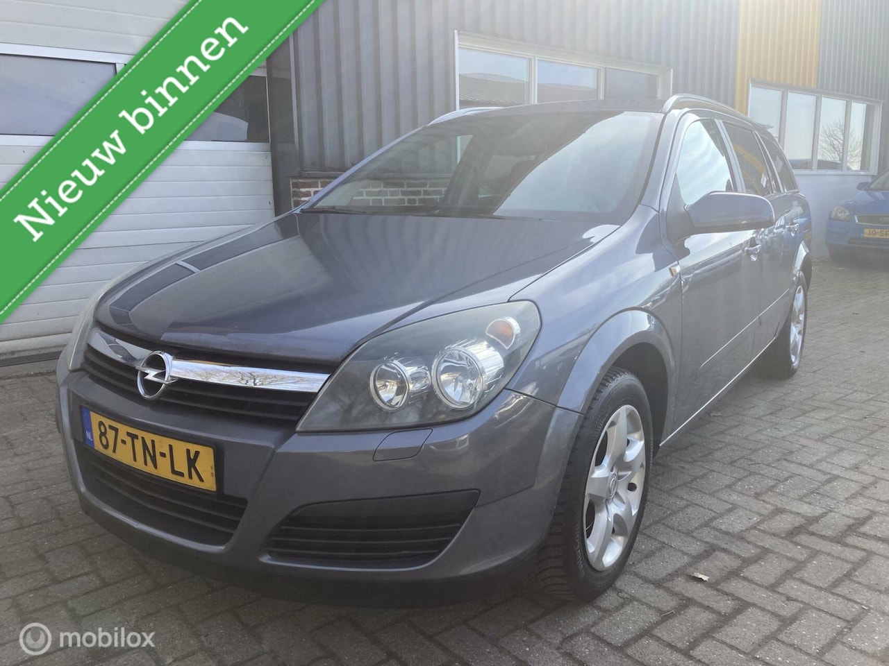 Opel Astra Wagon - 1.8 Edition NETTE AUTO! TREKHAAK! - AutoWereld.nl