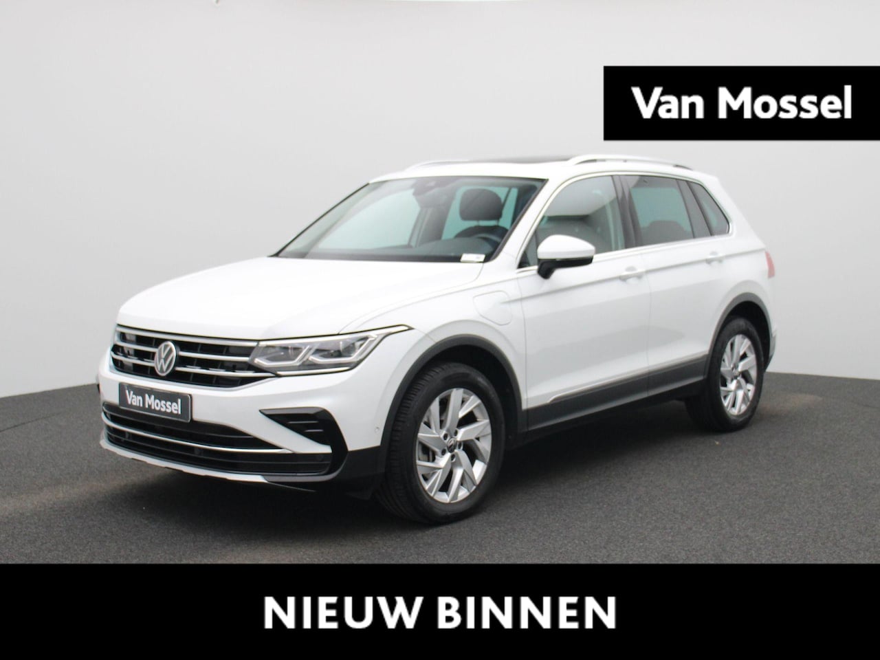 Volkswagen Tiguan - 1.4 eHybrid DSG Elegance | Automaat | Navigatie | Apple carplay | Adaptive cruise control - AutoWereld.nl