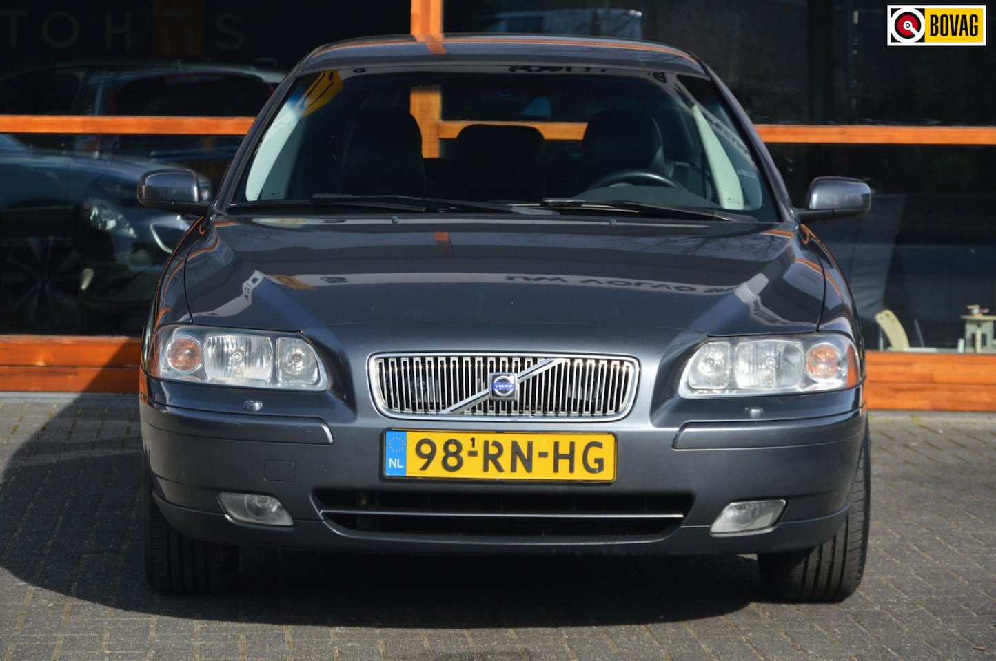 Volvo V70 - 2.4 | Cruise-Control | Stoel verwarming | Trekhaak 1800KG | Bluetooth telefoon & Streaming - AutoWereld.nl