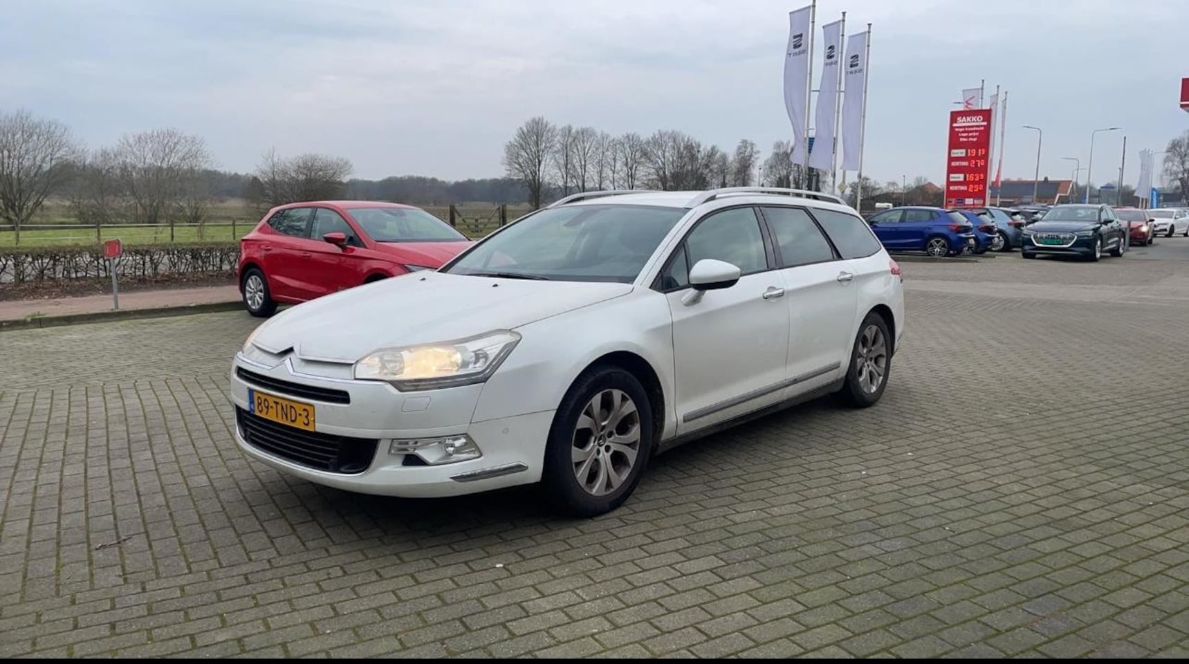 Citroën C5 Tourer - 1.6 THP Business 1.6 THP Business - AutoWereld.nl