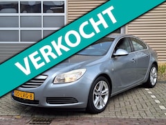 Opel Insignia - | 1.8 Edition | Climate control | Cruise control | Navi | Parkeersensoren |