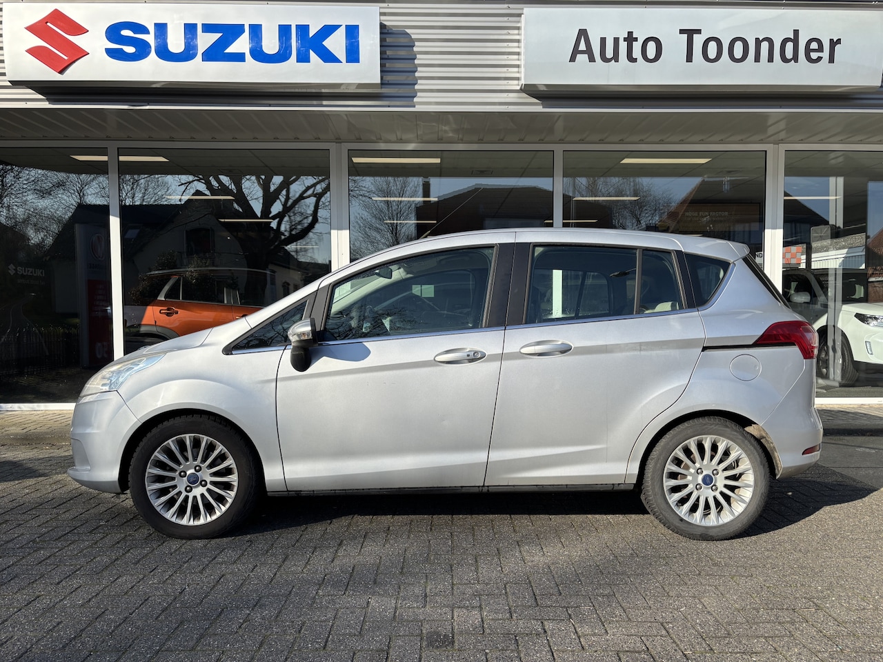 Ford B-Max - 1.0 EcoBoost Titanium 1.0 EcoBoost Titanium - AutoWereld.nl